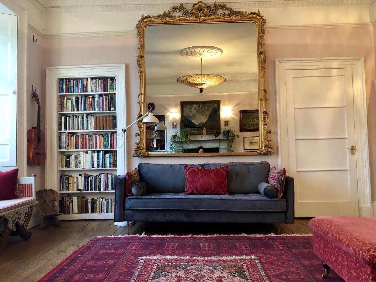 Central Apartment With Parking, Original Art And Antiques EDI Eksteriør bilde
