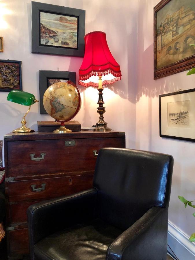 Central Apartment With Parking, Original Art And Antiques EDI Eksteriør bilde