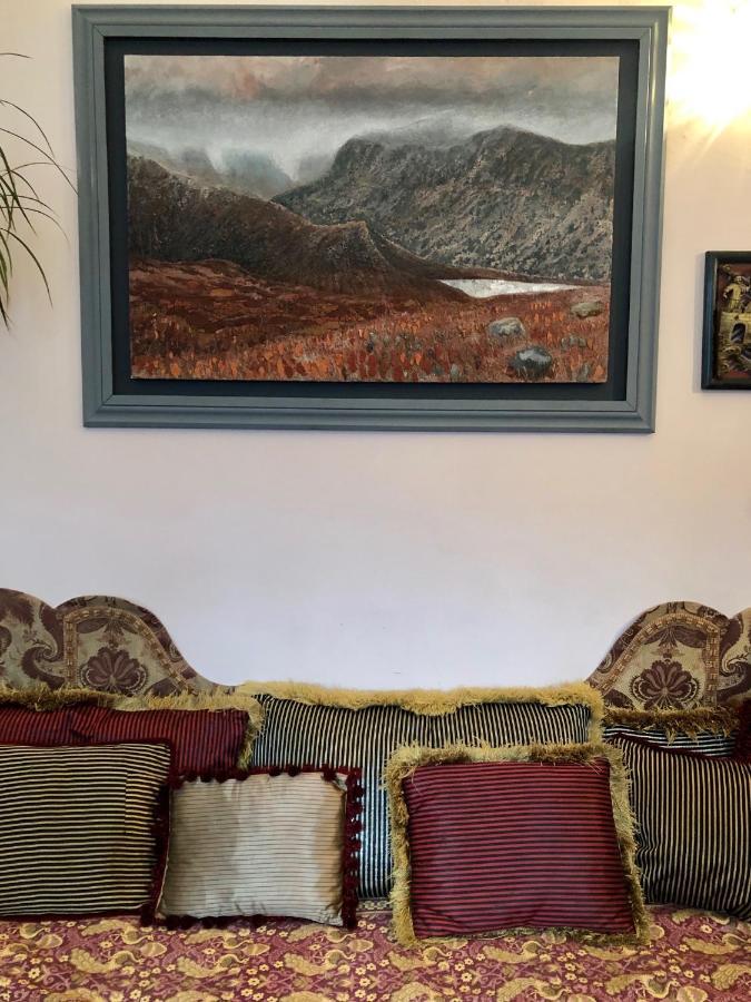 Central Apartment With Parking, Original Art And Antiques EDI Eksteriør bilde
