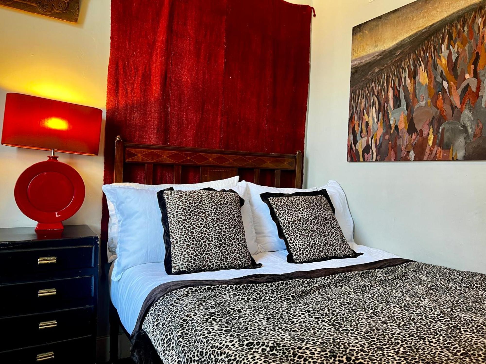 Central Apartment With Parking, Original Art And Antiques EDI Eksteriør bilde